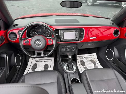 Used 2014 Volkswagen Beetle 1.8T FWD image 15