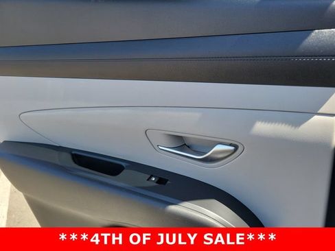Used 2025 Hyundai Tucson SEL FWD image 25