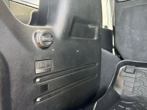 Used 2022 Jeep Wrangler Unlimited Sahara w/ Cold Weather Group image 27