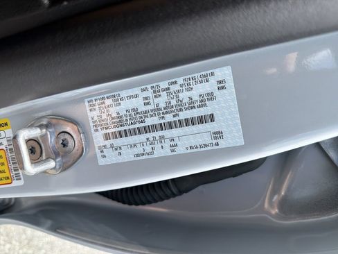 Used 2026 Ford Escape Active w/ Cold Weather Package FWD image 32
