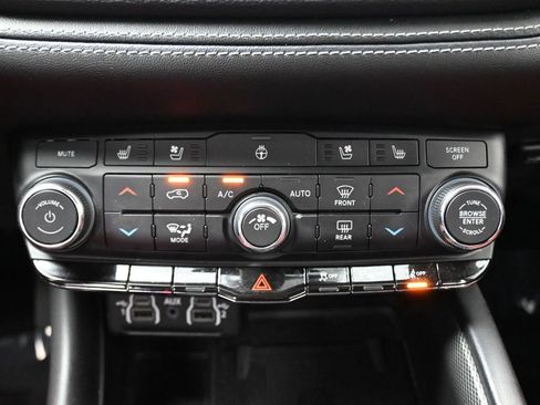 Used 2023 Dodge Durango SRT Hellcat image 33