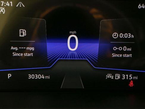 Certified 2024 Volkswagen Tiguan S image 39