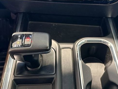 Certified 2022 GMC Sierra 1500 Elevation w/ Elevation Premium Package image 15