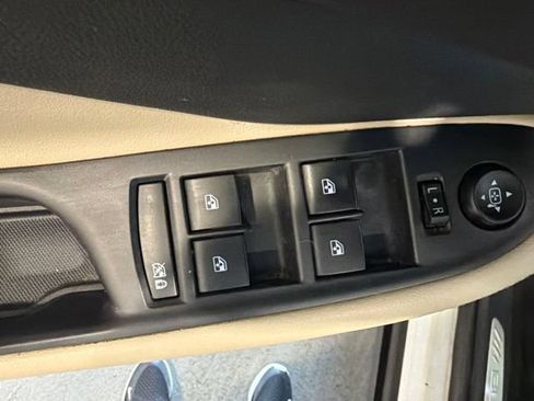 Used 2017 Buick Envision Premium AWD/4WD image 20
