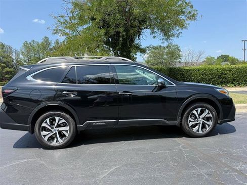 Used 2020 Subaru Outback Touring w/ Popular Package #2 AWD/4WD image 9