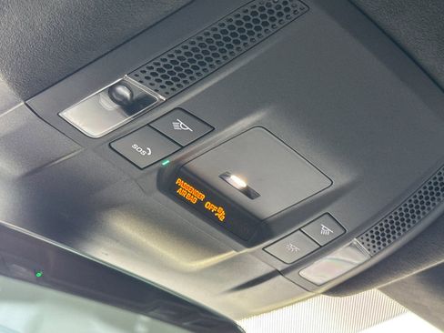 Used 2023 Porsche Taycan GTS image 22