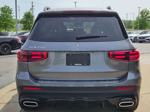 Used 2026 Mercedes-Benz GLB 250 image 7