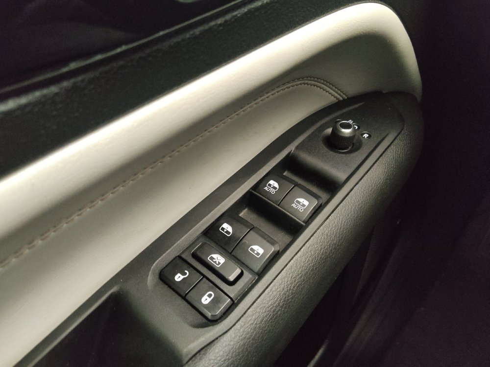 Used 2023 Jeep Compass Limited AWD/4WD image 27