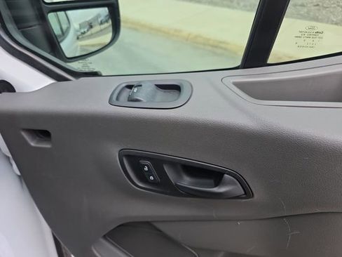 Used 2021 Ford Transit 350 XL image 5