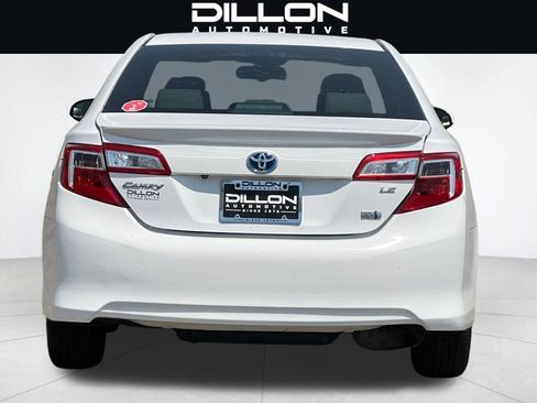 Used 2014 Toyota Camry LE FWD image 5