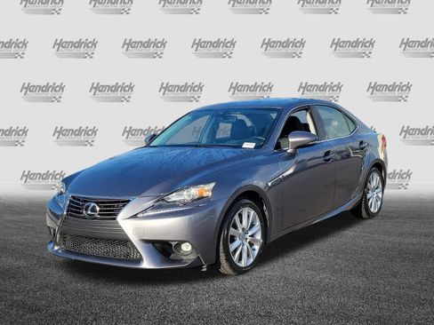 Used 2016 Lexus IS 200t RWD image 3