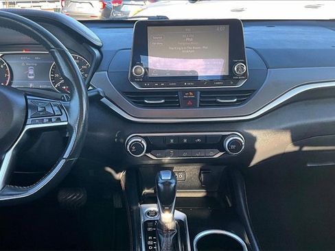 Used 2023 Nissan Altima 2.5 SR image 16