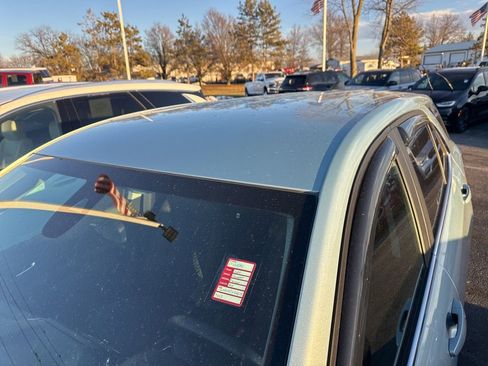 Used 2022 Chevrolet Equinox LT image 7