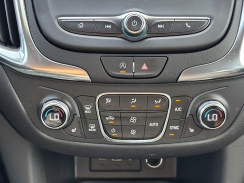 Used 2024 Chevrolet Equinox LT w/ LPO, Floor Liner Package FWD image 23