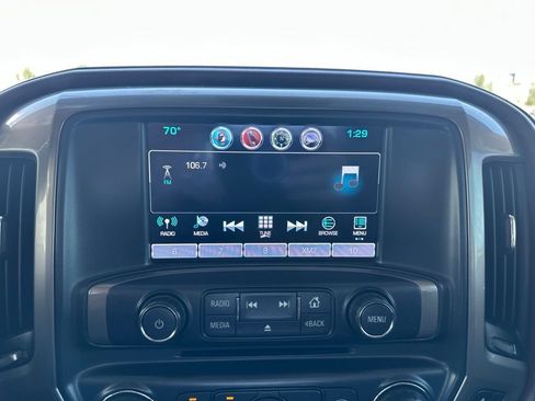 Used 2018 Chevrolet Silverado 1500 High Country AWD/4WD image 3