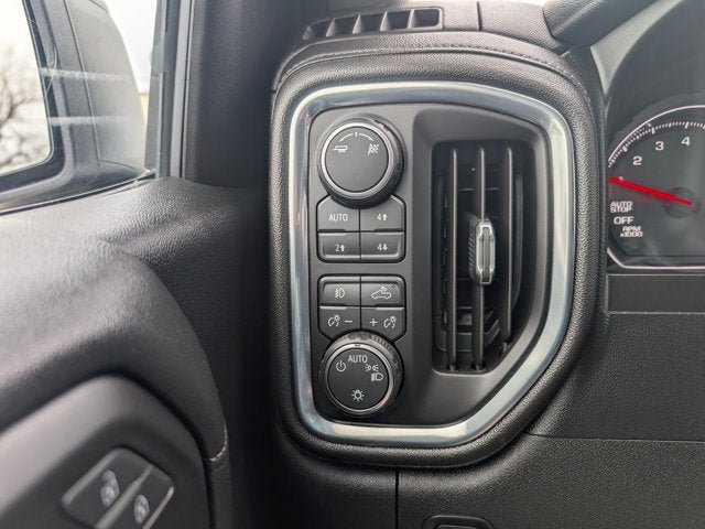 Used 2019 Chevrolet Silverado 1500 RST AWD/4WD image 13