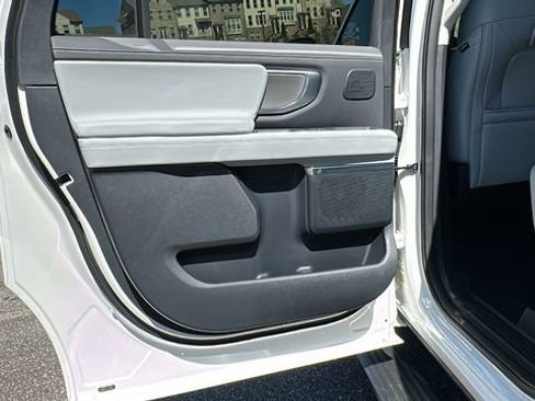 New 2026 Ford Expedition Max Platinum w/ Driver's Package image 20