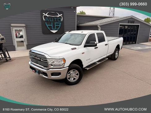 Used 2022 RAM 2500 Tradesman AWD/4WD image 2