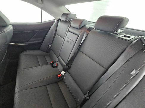 Used 2020 Lexus IS 300 RWD image 17