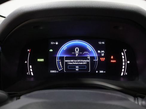 Used 2025 Toyota Camry LE image 38