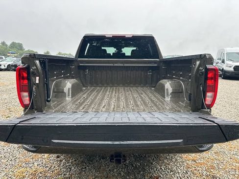 Used 2023 GMC Sierra 1500 Elevation AWD/4WD image 15