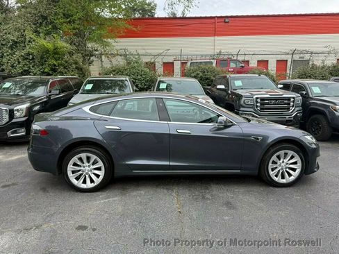 Used 2018 Tesla Model S 100D AWD/4WD image 5