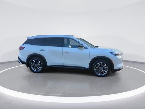 Used 2023 INFINITI QX60 Luxe w/ Cargo Package AWD/4WD image 9