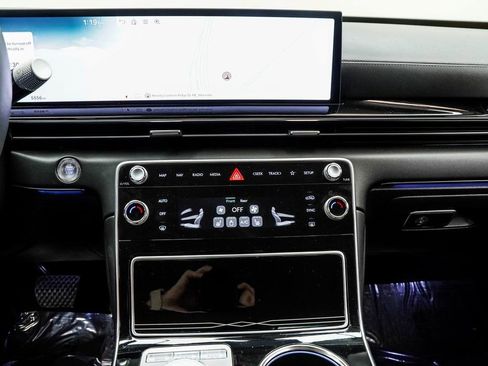 Used 2025 Genesis GV80 2.5T Standard image 23