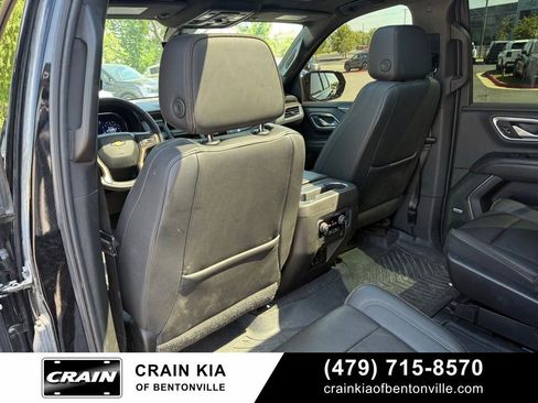 Used 2022 Chevrolet Tahoe High Country w/ Premium Package 2 AWD/4WD image 23