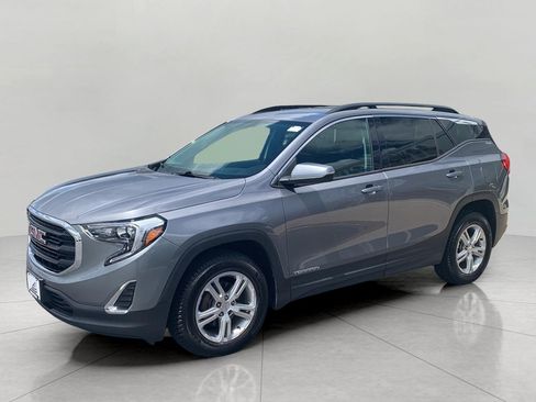 Used 2020 GMC Terrain SLE w/ Driver Convenience Package AWD/4WD image 4