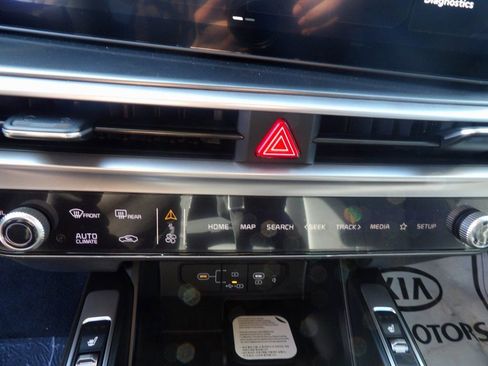 New 2026 Kia Sorento S image 18