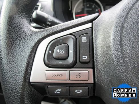 Used 2017 Subaru Forester 2.5i Premium image 19