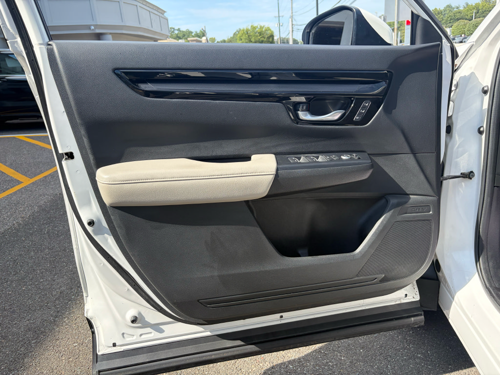 Used 2023 Honda CR-V EX-L image 14