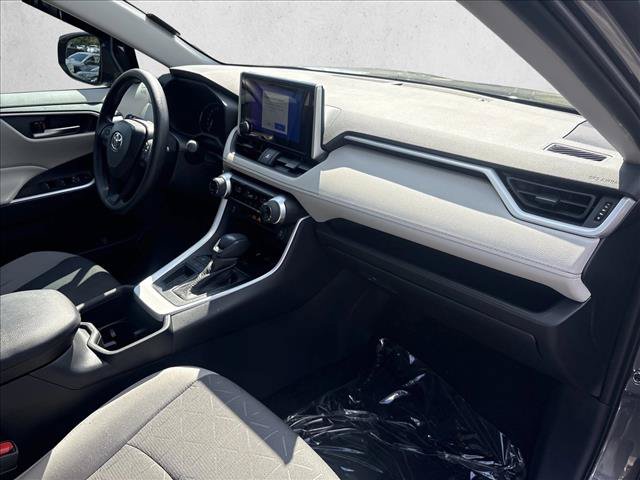 Certified 2025 Toyota RAV4 XLE FWD image 26