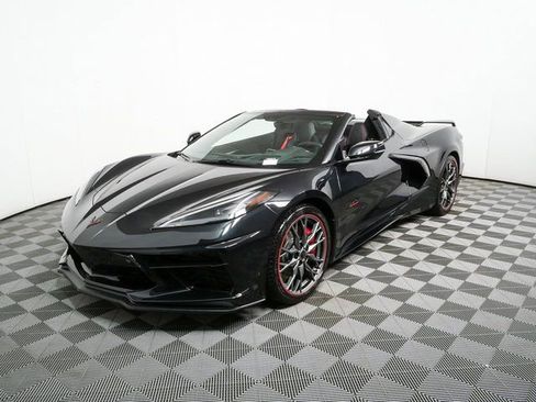 Used 2023 Chevrolet Corvette Stingray w/ Z51 Performance Package image 24