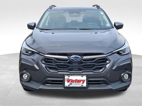 Used 2024 Subaru Crosstrek 2.5i Limited AWD/4WD image 2