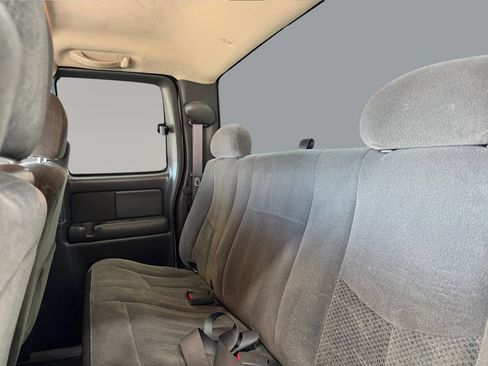 Used 2005 Chevrolet Silverado 2500 LS RWD image 13