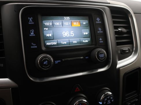 Used 2018 RAM 2500 Big Horn AWD/4WD image 11