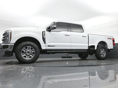 Used 2024 Ford F250 Lariat w/ FX4 Off-Road Package AWD/4WD image 12