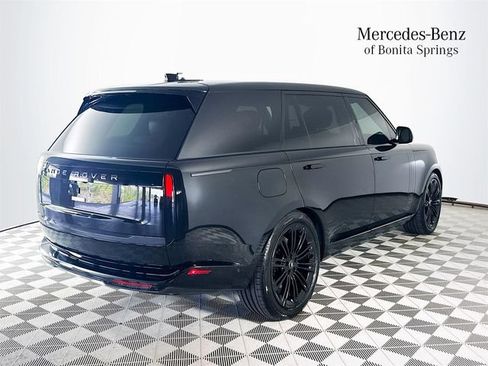 Used 2024 Land Rover Range Rover Long Wheelbase Autobiography AWD/4WD image 7