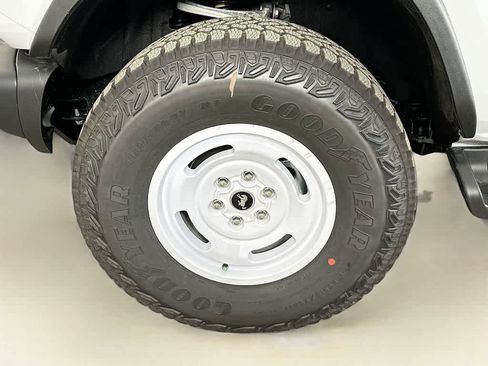 New 2026 Ford Bronco Heritage Edition image 7