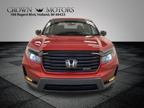 Used 2023 Honda Ridgeline Sport image 2