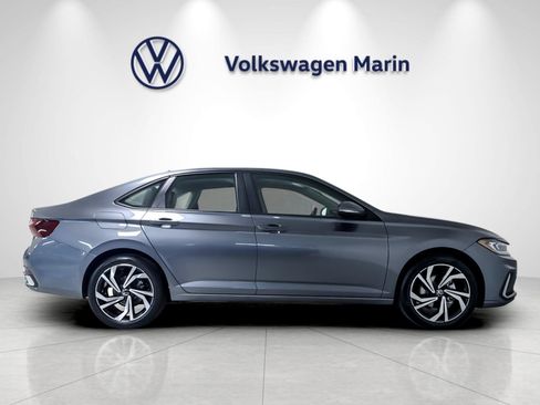 New 2026 Volkswagen Jetta SEL FWD image 6