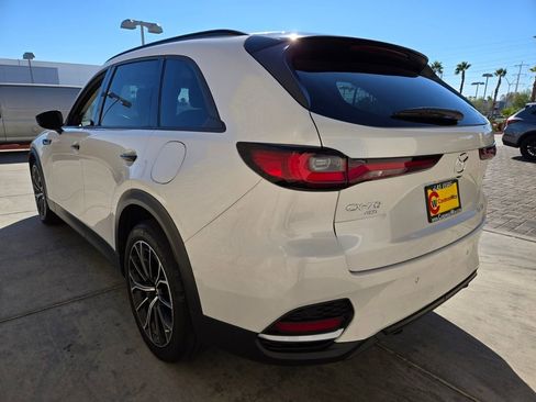 Used 2025 MAZDA CX-70 Plug-In Hybrid w/ Premium Pkg image 3