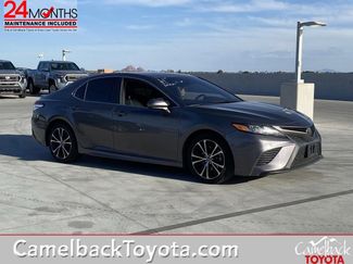 Used 2020 Toyota Camry SE video 1