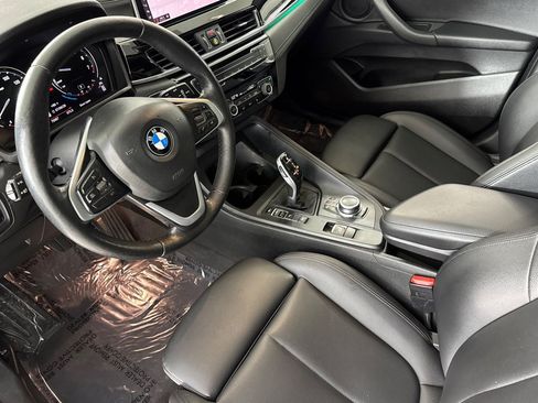 Used 2020 BMW X2 xDrive28i w/ Convenience Package AWD/4WD image 4