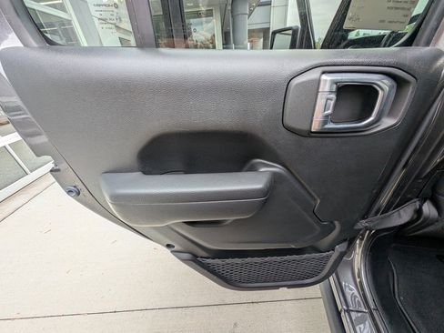 Used 2022 Jeep Wrangler Unlimited Rubicon 4xe w/ Cold Weather Group image 39