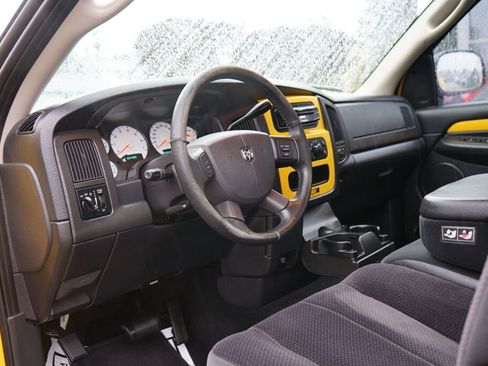 Used 2004 Dodge Ram 1500 Truck SLT w/ Sport Appearance Group image 12