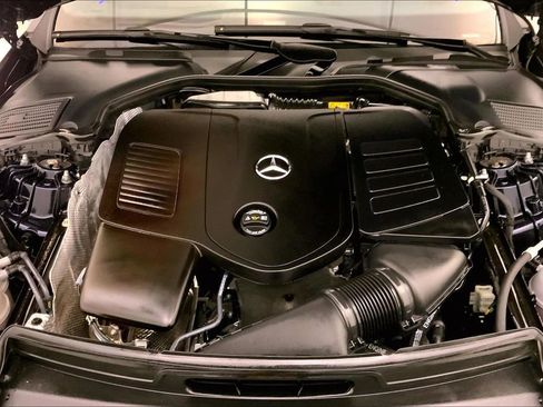 Used 2023 Mercedes-Benz C 300 4MATIC Sedan image 9