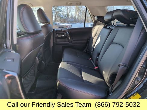 Used 2018 Toyota 4Runner TRD Off-Road Premium image 27